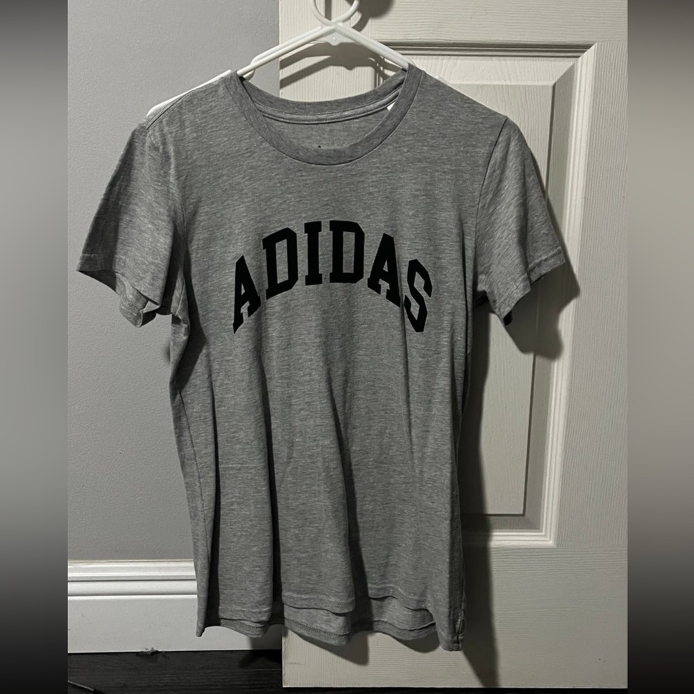 Adidas Shirt S
